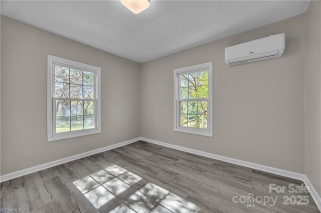 1125 Wilmington Avenue, Statesville, NC 28677