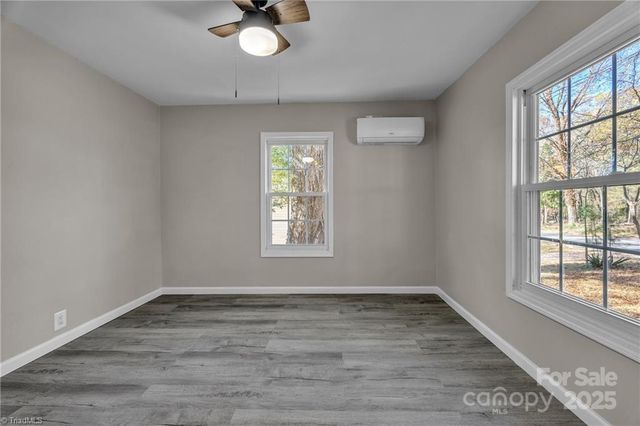 1125 Wilmington Avenue, Statesville, NC 28677