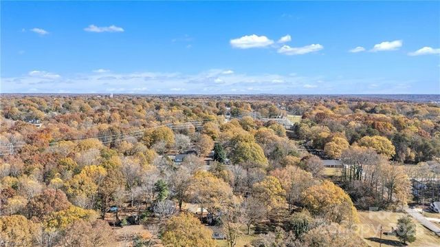 1125 Wilmington Avenue, Statesville, NC 28677