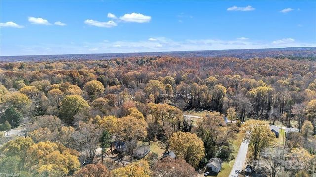 1125 Wilmington Avenue, Statesville, NC 28677