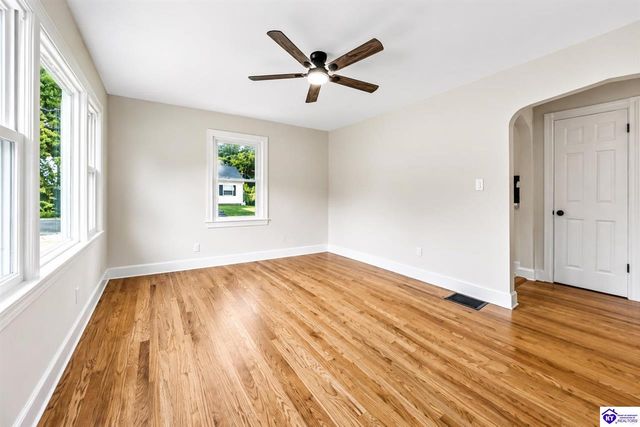 116 James Street, Elizabethtown, KY 42701