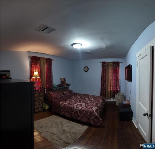 251 Weequahic Avenue, Newark, NJ 07112