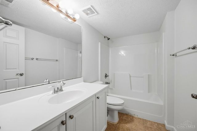 7515 Ribbon Falls Lane, Deerfield Twp., OH 45039