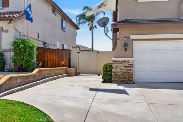 8467 Farmhouse, Riverside, CA 92508