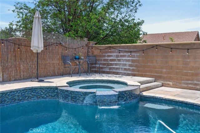 8467 Farmhouse, Riverside, CA 92508