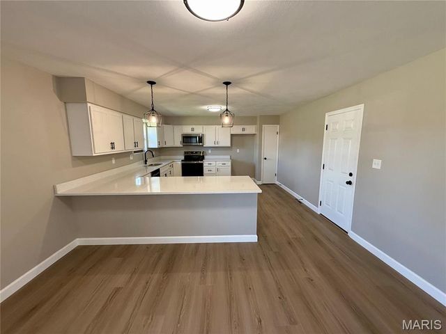 237 Beau Gon Drive, Swansea, IL 62226