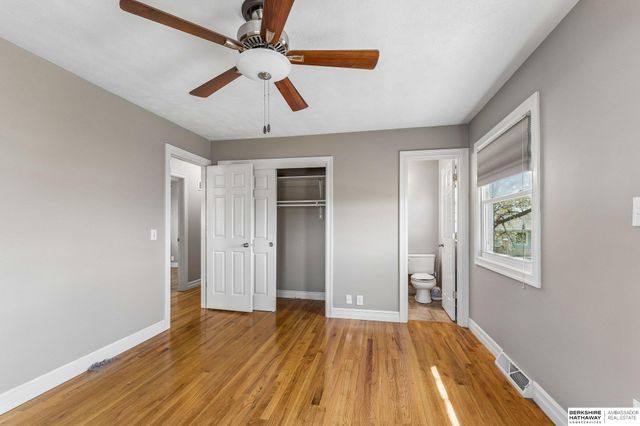 5118 S 94th Avenue, Omaha, NE 68127