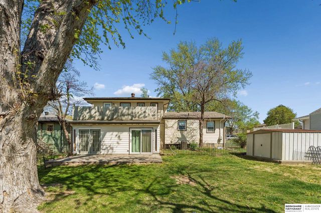 5118 S 94th Avenue, Omaha, NE 68127