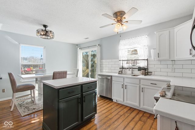 10847 Firefly Circle, Indianapolis, IN 46259