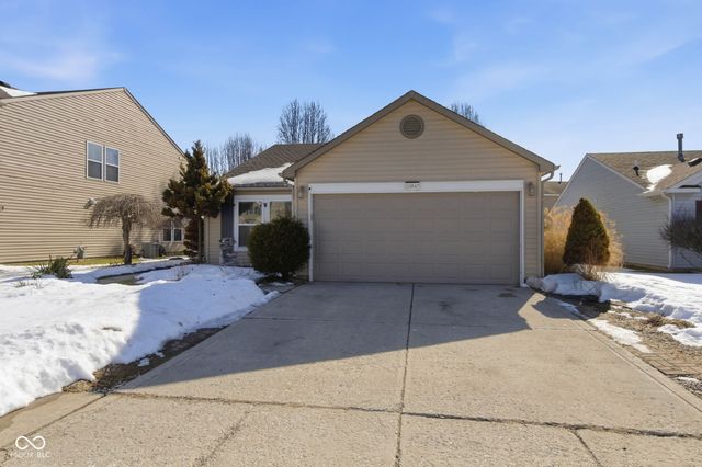 10847 Firefly Circle, Indianapolis, IN 46259