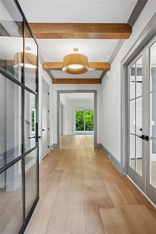 160 Lake Estates Drive, Roswell, GA 30075
