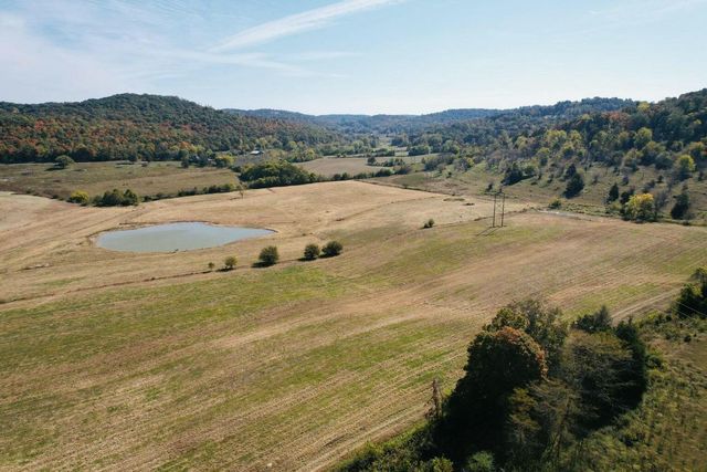 25 Elihu Cabin Hollow Road, Somerset, KY 42501