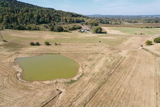 25 Elihu Cabin Hollow Road, Somerset, KY 42501