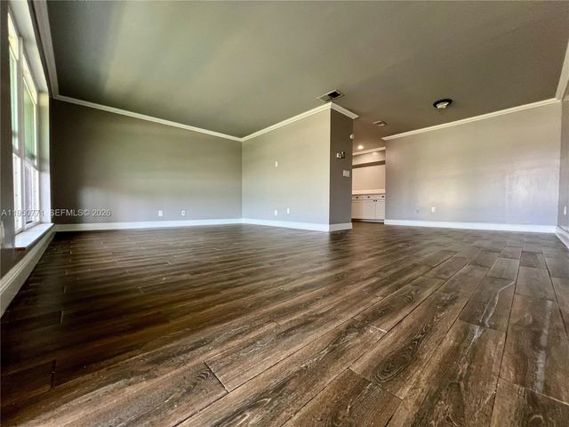 2500 NW 89th Ave, Sunrise, FL 33322