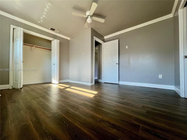 2500 NW 89th Ave, Sunrise, FL 33322