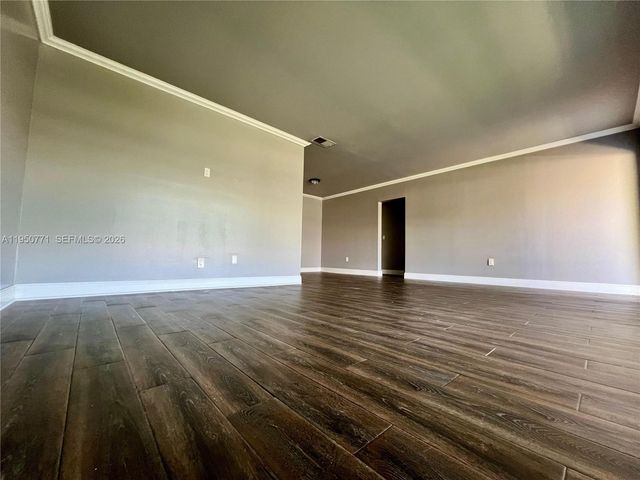 2500 NW 89th Ave, Sunrise, FL 33322