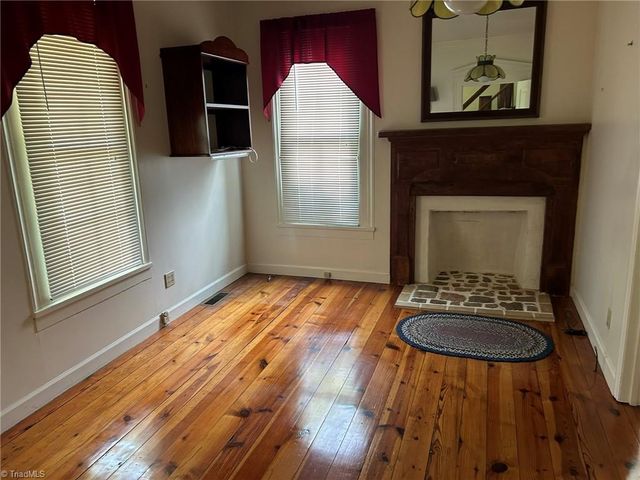 272 Lester Foster Road, Advance, NC 27006