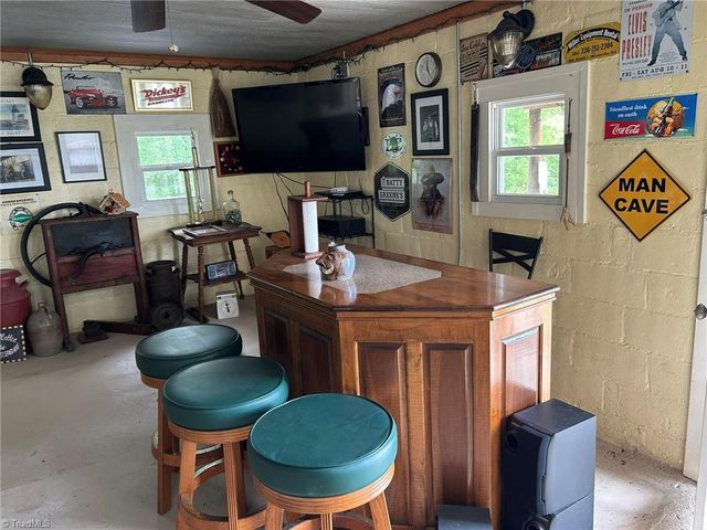 272 Lester Foster Road, Advance, NC 27006