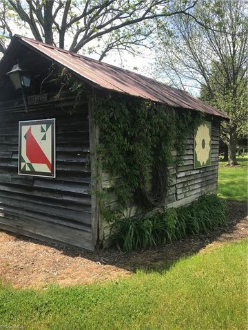 272 Lester Foster Road, Advance, NC 27006