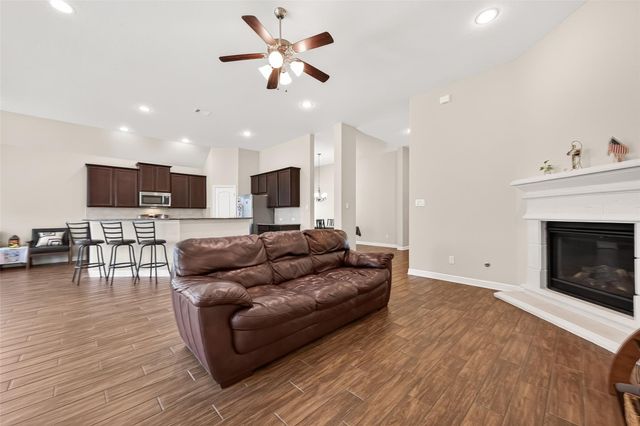 15127 Winthrop Manor Way, Cypress, TX 77429