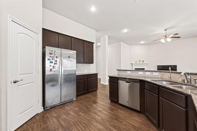 15127 Winthrop Manor Way, Cypress, TX 77429