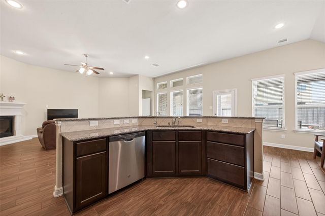 15127 Winthrop Manor Way, Cypress, TX 77429