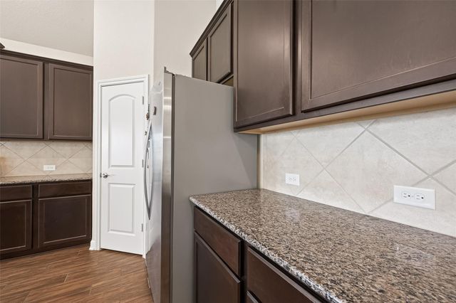 15127 Winthrop Manor Way, Cypress, TX 77429