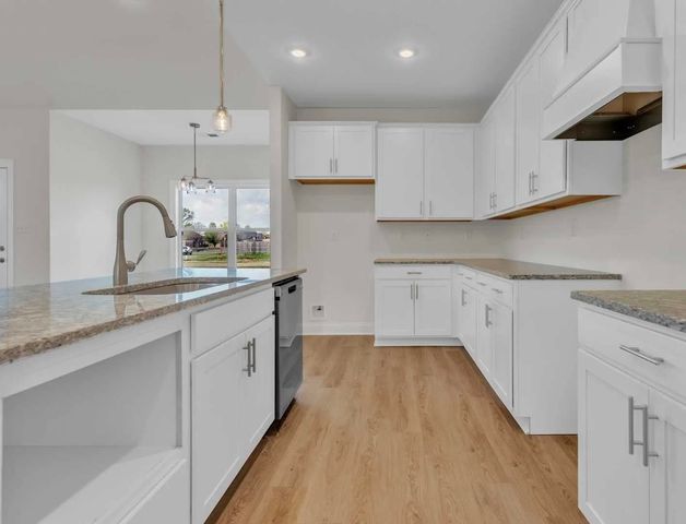 35 HUGHETTA ST, Oakland, TN 38060