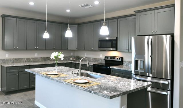 1091 N Vail View Road, Vail, AZ 85641