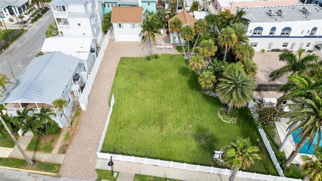 702 PASS A GRILLE WAY, St Pete Beach, FL 33706