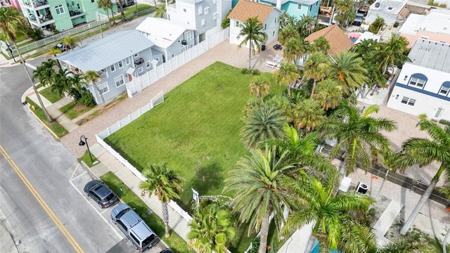 702 PASS A GRILLE WAY, St Pete Beach, FL 33706