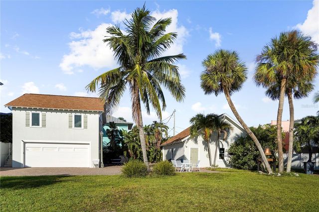 702 PASS A GRILLE WAY, St Pete Beach, FL 33706