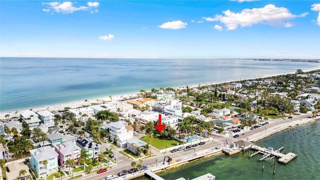 702 PASS A GRILLE WAY, St Pete Beach, FL 33706