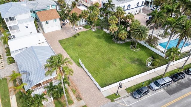 702 PASS A GRILLE WAY, St Pete Beach, FL 33706