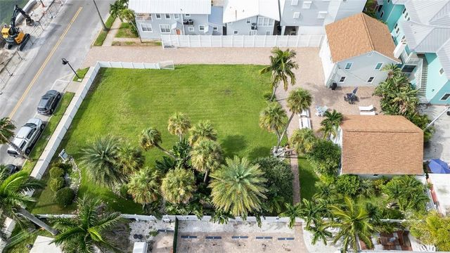 702 PASS A GRILLE WAY, St Pete Beach, FL 33706