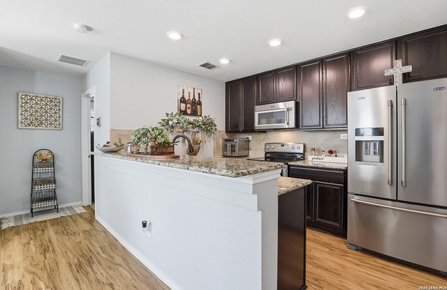 4427 Donley Bayou, San Antonio, TX 78245