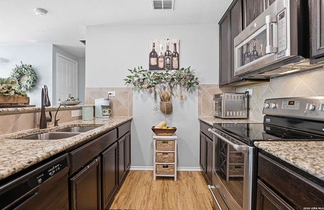 4427 Donley Bayou, San Antonio, TX 78245