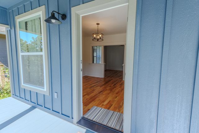 1103 S Holly Street, Chattanooga, TN 37404
