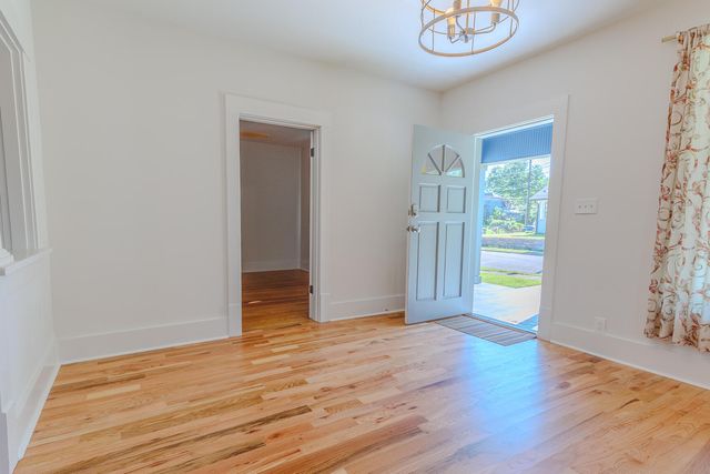 1103 S Holly Street, Chattanooga, TN 37404