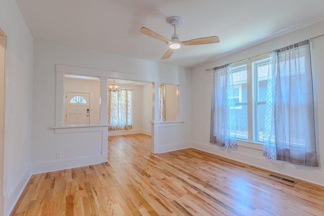 1103 S Holly Street, Chattanooga, TN 37404