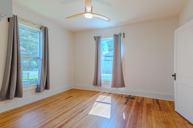 1103 S Holly Street, Chattanooga, TN 37404