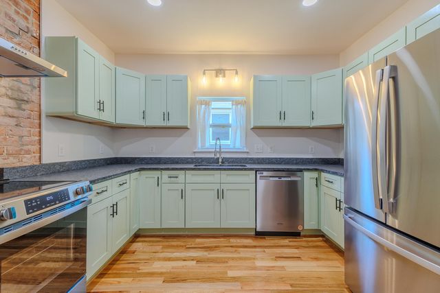 1103 S Holly Street, Chattanooga, TN 37404
