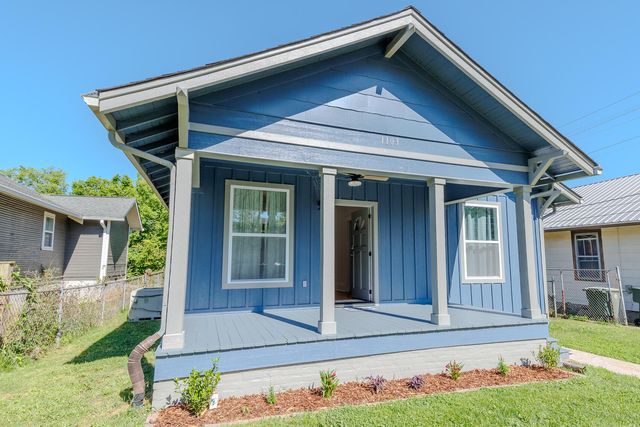 1103 S Holly Street, Chattanooga, TN 37404