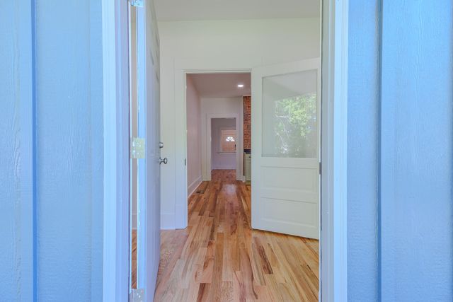1103 S Holly Street, Chattanooga, TN 37404