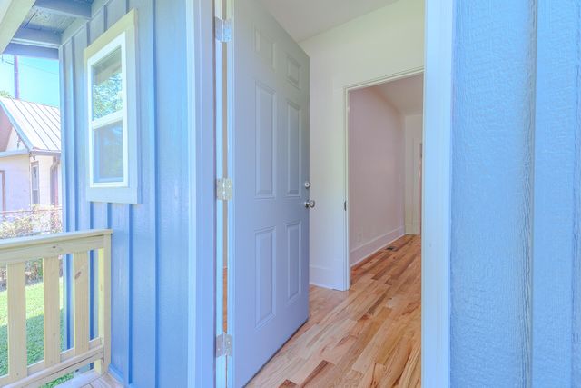 1103 S Holly Street, Chattanooga, TN 37404