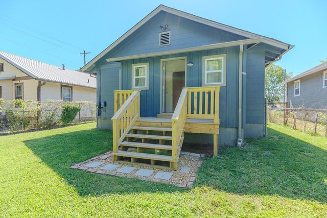 1103 S Holly Street, Chattanooga, TN 37404