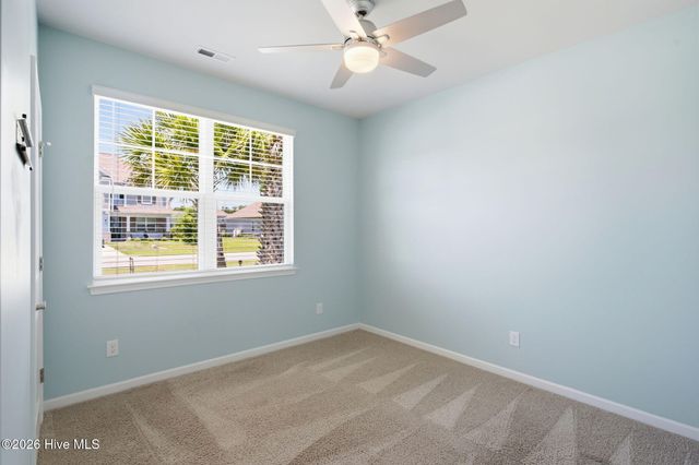 101 York Lane, Hampstead, NC 28443