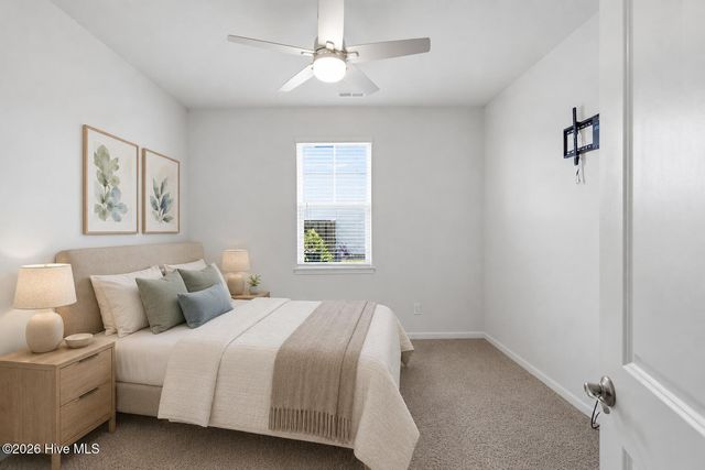 101 York Lane, Hampstead, NC 28443