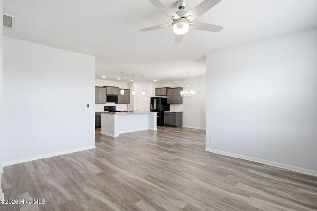 101 York Lane, Hampstead, NC 28443