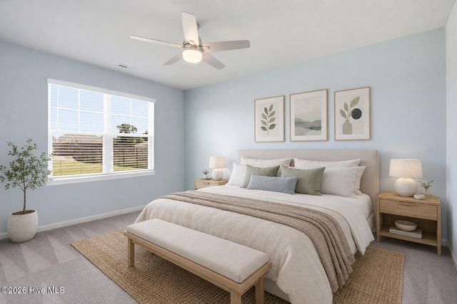 101 York Lane, Hampstead, NC 28443